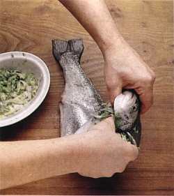 Запечённый таймень в фольге – рыбные рецепты